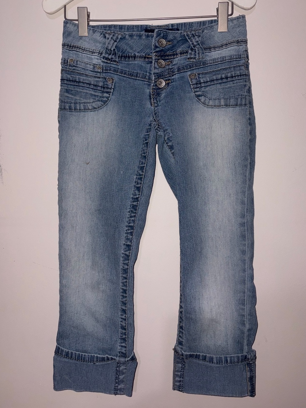 Angels vintage Y2K Light Blue Cropped Triple-Button Capris